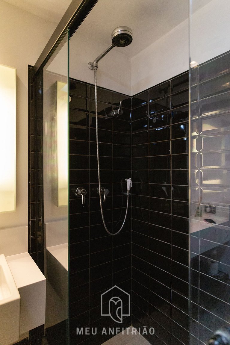 Studio amplo, piscina, lazer e vaga de garagem