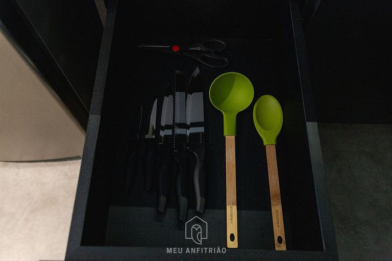 Studio amplo, piscina, lazer e vaga de garagem