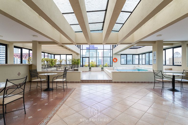 Spacious studio, pool, leisure and parking space