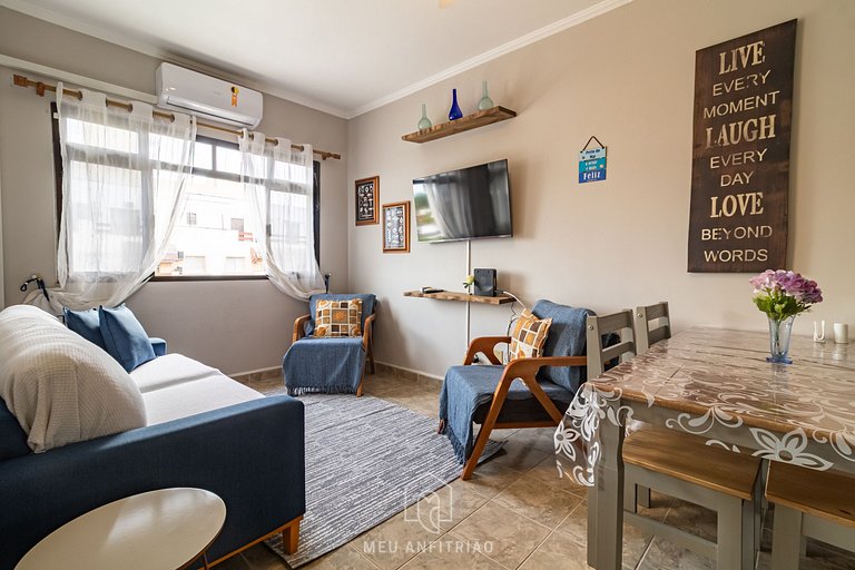 Apt for 6 with garage 500m from Enseada Beach