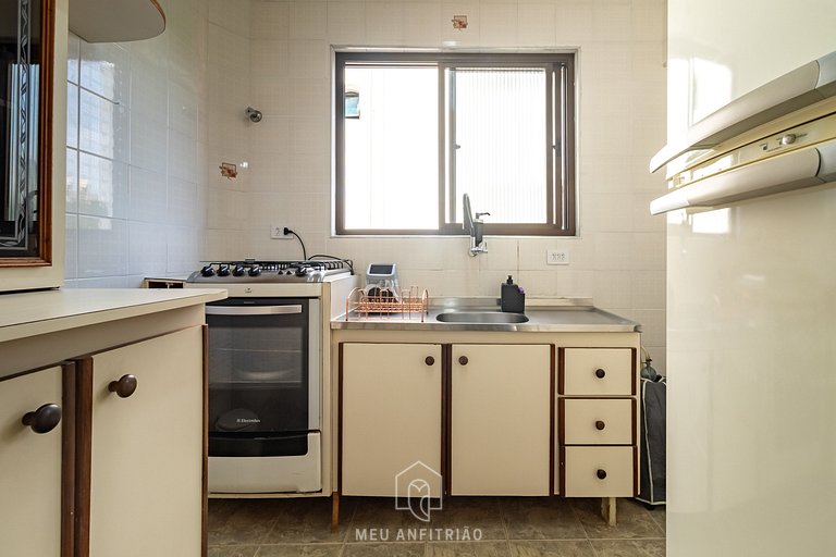 Apartamento na Praia da Enseada Guarujá com Garagem