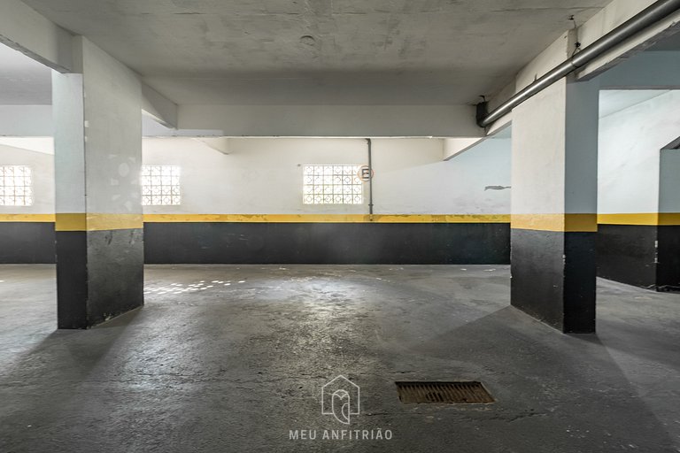 Apartamento na Praia da Enseada Guarujá com Garagem