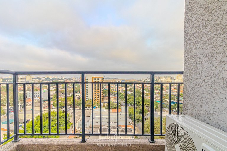 Apt for 3 people with balcony 1km from the airport