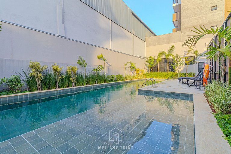 Apt for 3 people with balcony 1km from the airport