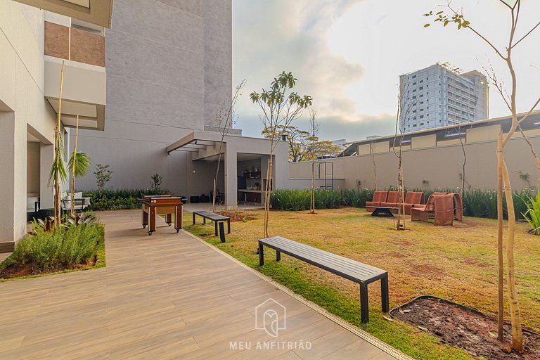 Apt for 3 people with balcony 1km from the airport