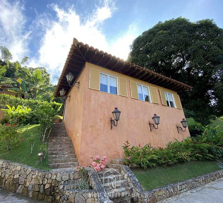 Luxury house on the beachfront in Angra dos Reis