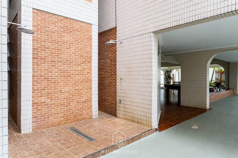 Apartamento 3 Habitaciones con Parrilla en Guarujá