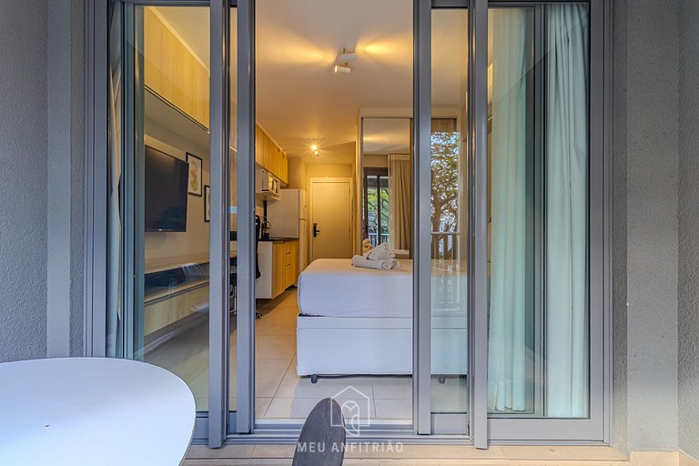 2 people, balcony and leisure 450m from the subway