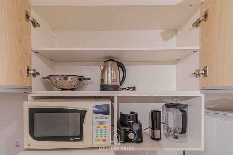 2 people, balcony and leisure 450m from the subway