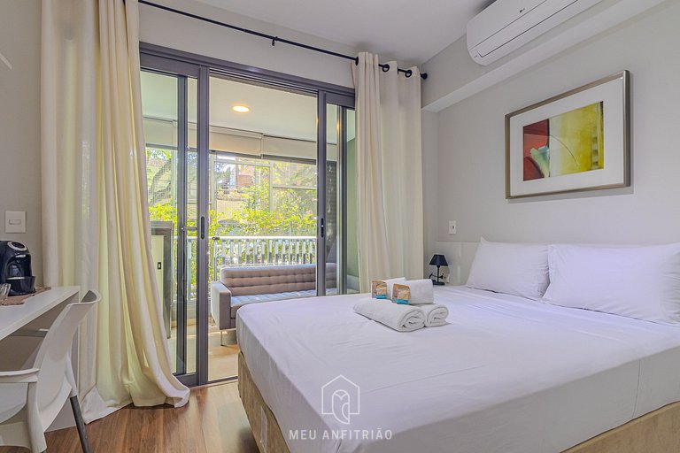 Swimming pool, gym and leisure near Beco do Batman