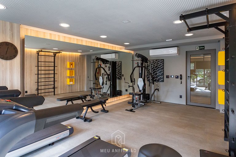 Swimming pool, gym and leisure near Beco do Batman