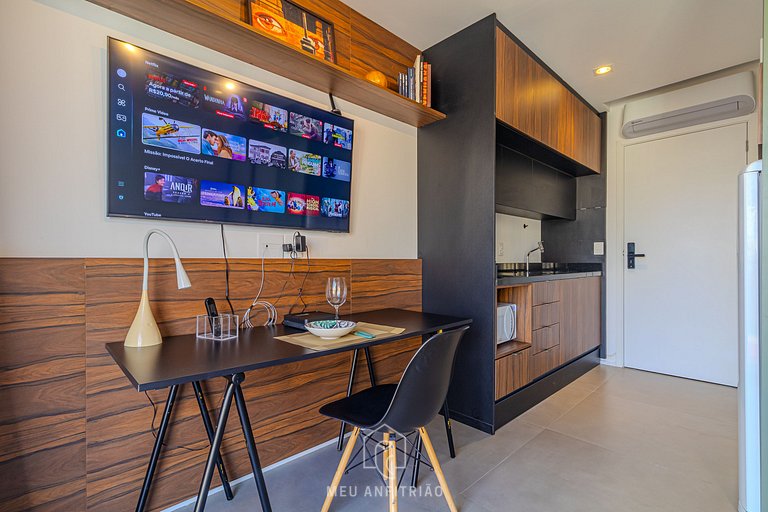 Studio for 2, balcony, leisure 200m from subway