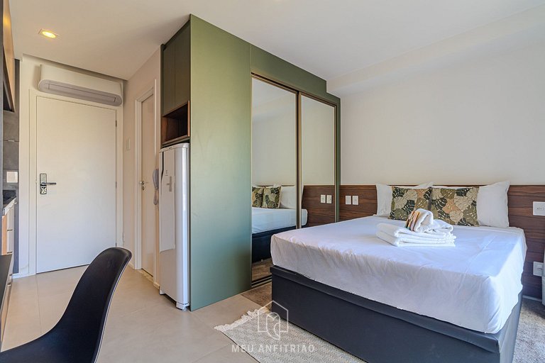 Studio for 2, balcony, leisure 200m from subway