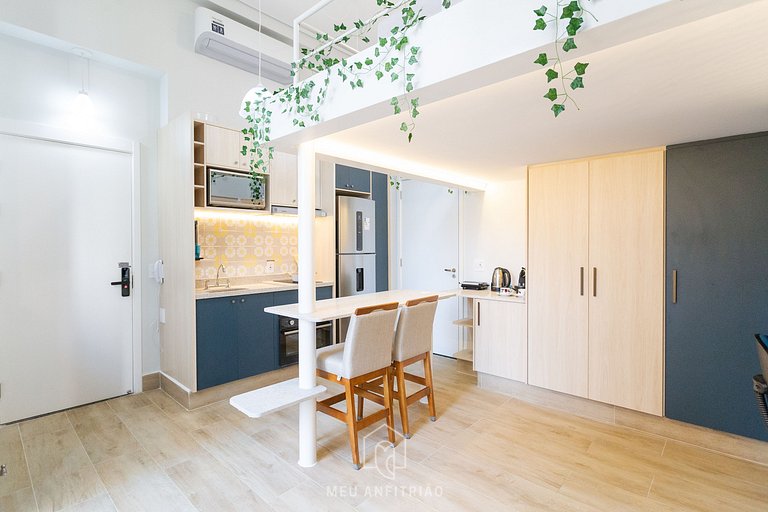 Loft moderno c/ varanda e lazer próx. metrô