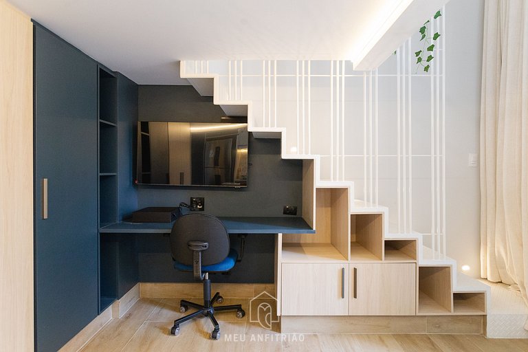 31m², mezanino, varanda, lazer a 600m do metrô