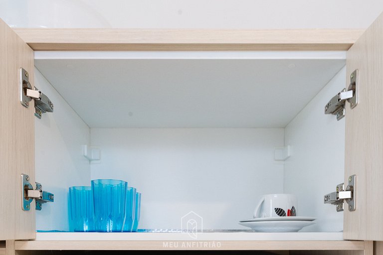 31m², mezanino, varanda, lazer a 600m do metrô