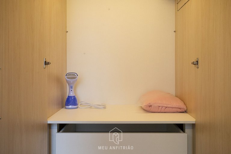 31m², mezanino, varanda, lazer a 600m do metrô