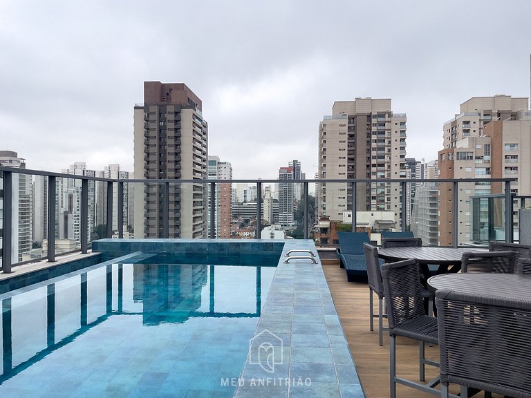 2 people | Balcony | Pool | 1km from Allianz