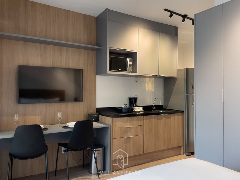 2 people | Balcony | Pool | 1km from Allianz