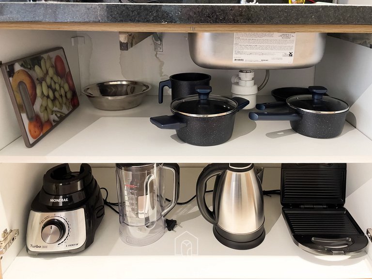 2 people | Balcony | Pool | 1km from Allianz