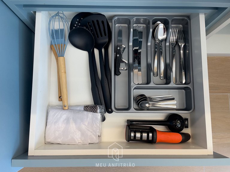 Studio p/2, piscina, academia a 500m do metrô