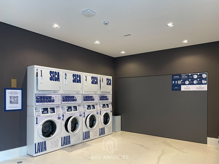 Grand Vitrali - Studios per season