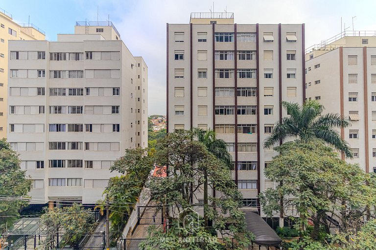 Studio for 2, balcony 400m of Vila Madalena subway