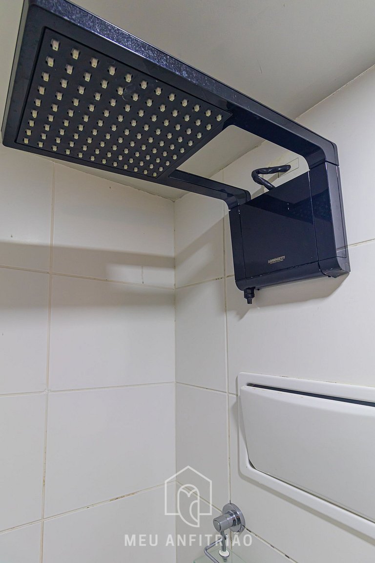 Studio p/ 2, varanda a 400m do metrô Vila Madalena