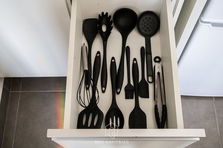 28m² | 3 pessoas | Piscina | Próx. à Liberdade