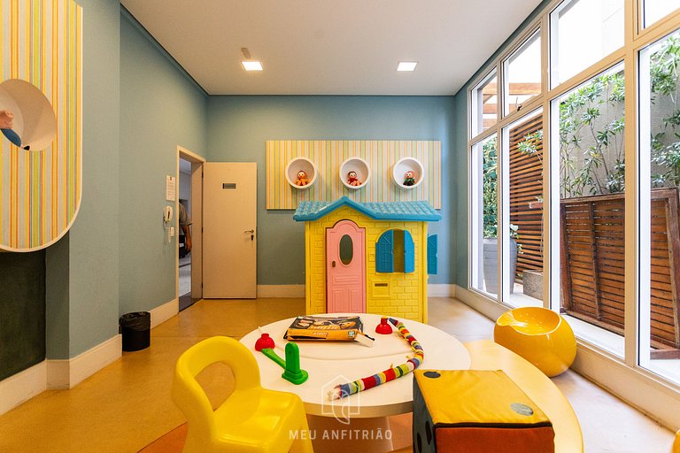 28m² | 3 pessoas | Piscina | Próx. à Liberdade