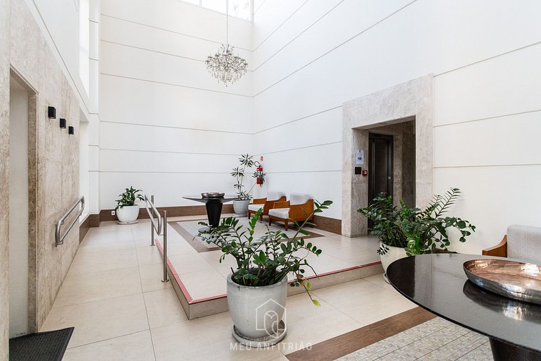 28m² | 3 pessoas | Piscina | Próx. à Liberdade