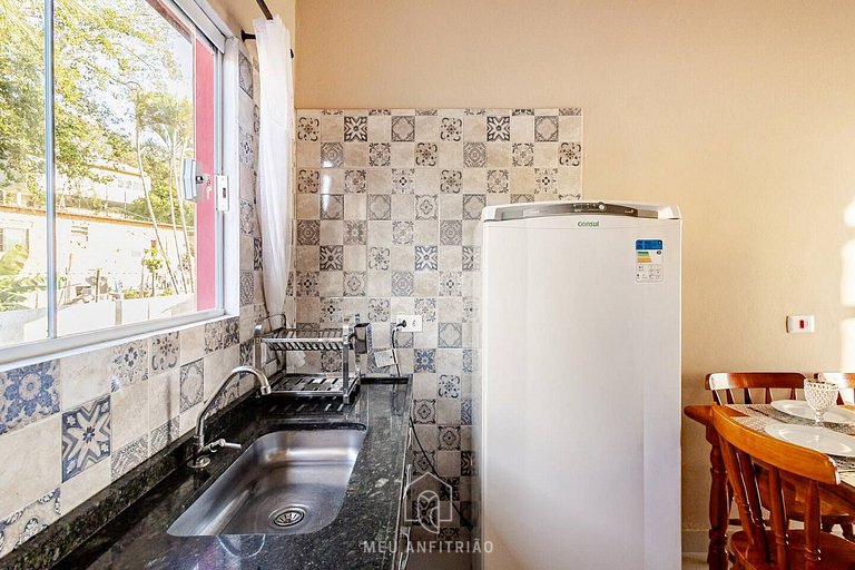 Casa com churrasqueira a 1km da praia do Curral