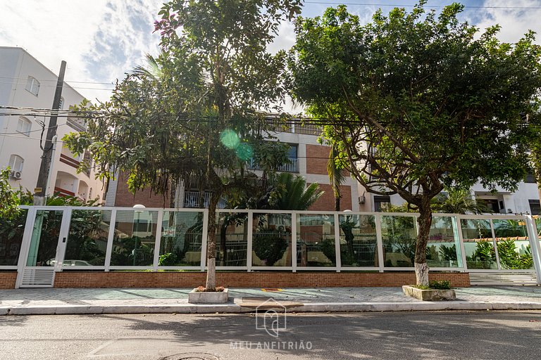 Apartamento 3 Habitaciones con Parrilla en Guarujá