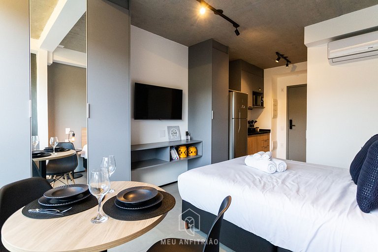 Studio for 2, pool next to Oscar Freire subway