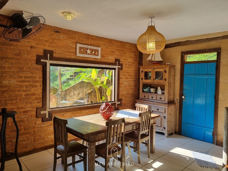 Barbacoa y garaje a 500m de la Playa de Perequê