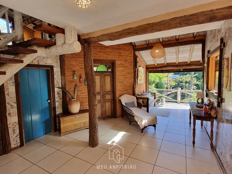 Barbecue and garage 500m from Perequê Beach