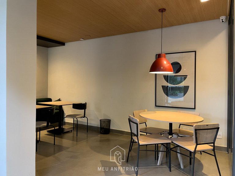 Studio p/2, cozinha, academia, a 300m do metrô