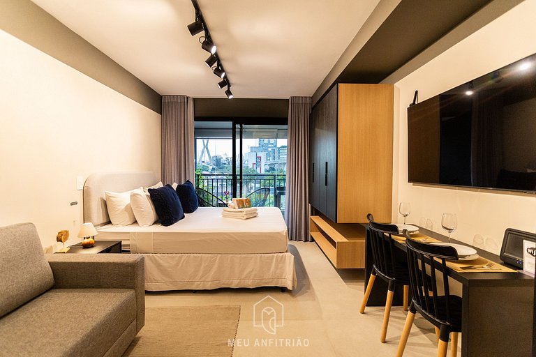 Studio c/ varanda, piscina e academia no Brooklin