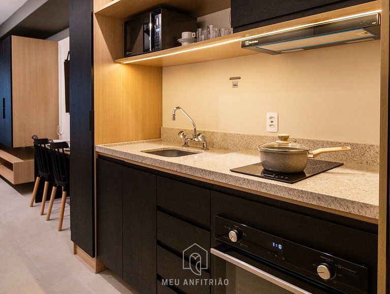 Studio c/ varanda, piscina e academia no Brooklin