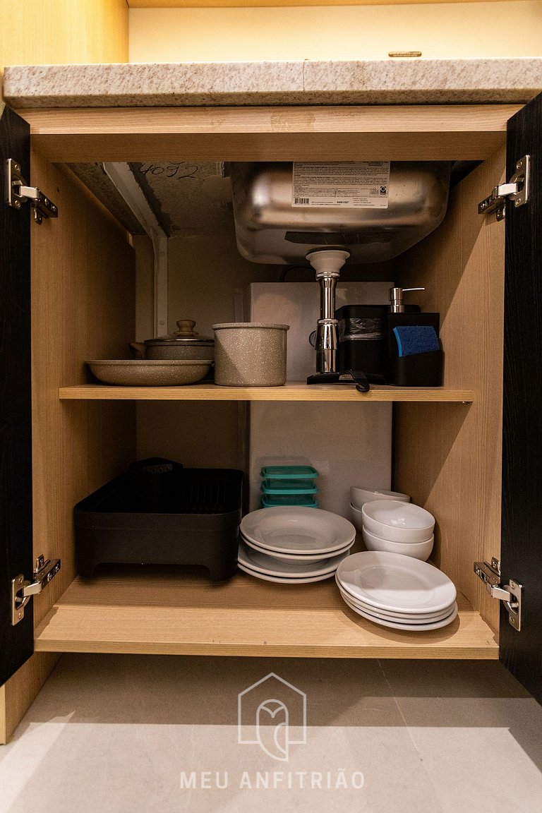 Studio c/ varanda, piscina e academia no Brooklin