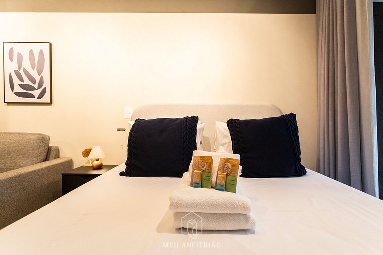 Studio c/ varanda, piscina e academia no Brooklin