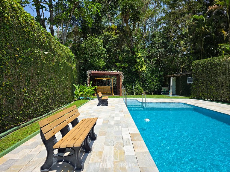 Casa na Riviera de São Lourenço com Piscina e Praia