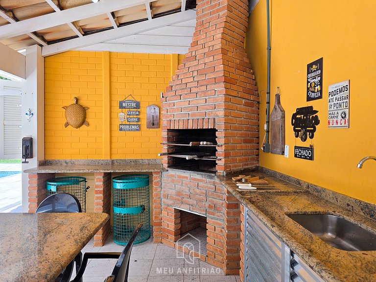 Casa en Riviera de São Lourenço con Piscina y Playa