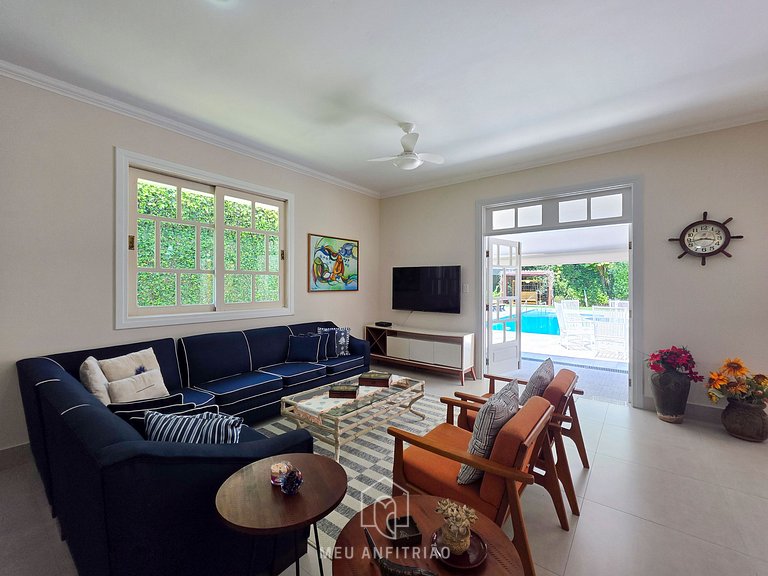 Casa na Riviera de São Lourenço com Piscina e Praia