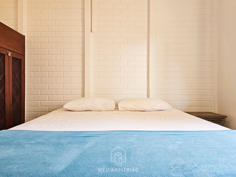 House with pool near the beach in Riviera