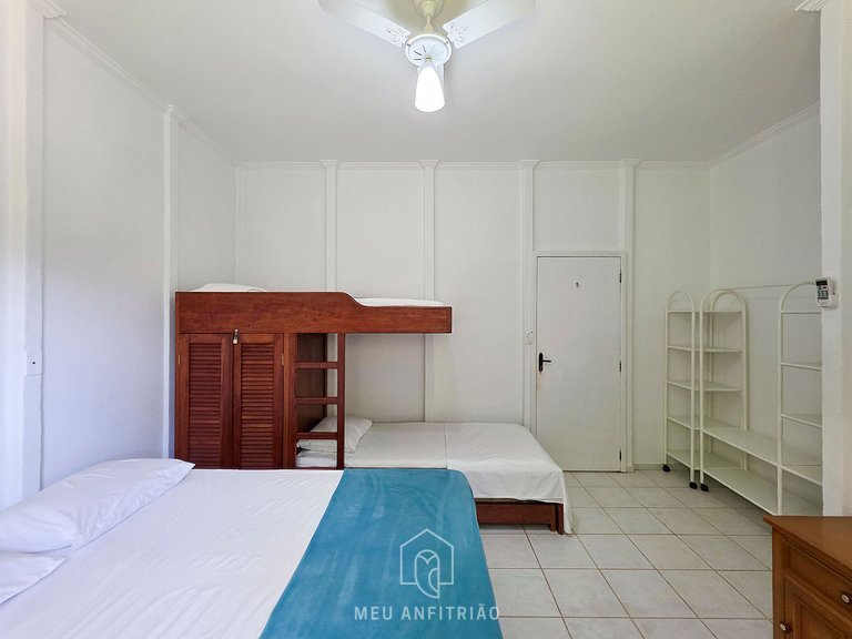 Casa na Riviera de São Lourenço com Piscina e Praia