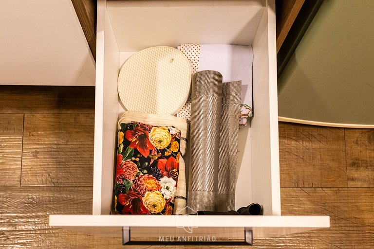 Studio for 2, balcony & leisure, 400m from subway