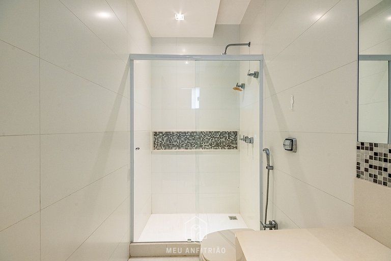 Casa p/ 11, piscina e churrasqueira perto da praia