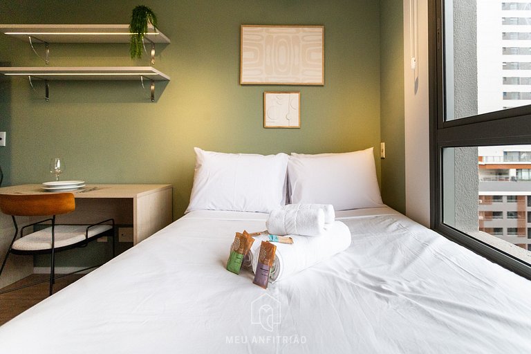 Studio p/2, piscina, academia a 1,5km do aeroporto