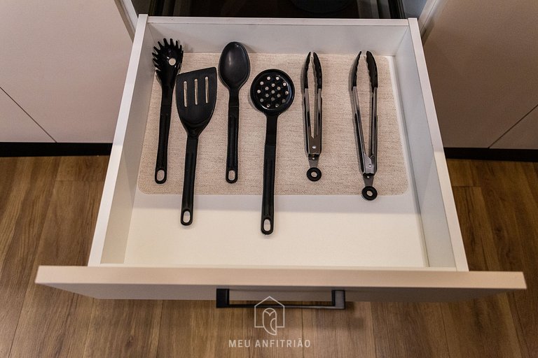 Studio p/2, cama queen, próximo à Av. Paulista